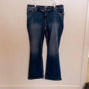 20XT - Torrid Boot Cut Jeans